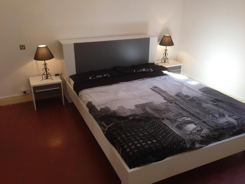 Kalliste - Appartement Centre Ville Tout Equipe Bastia  Buitenkant foto